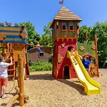 Capfun La Breteche 4*