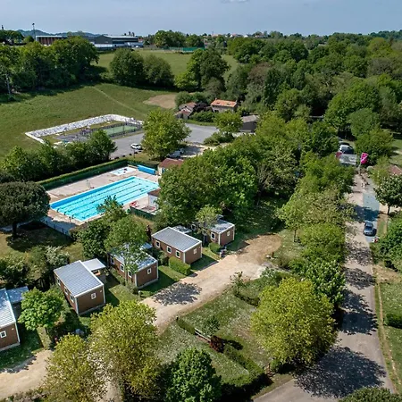 Capfun La Breteche Parque de Campismo