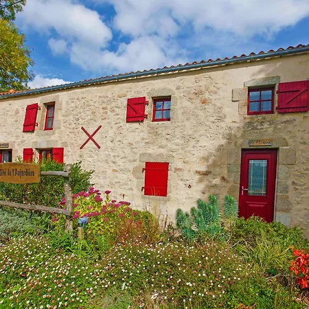 캠프장 Capfun La Breteche Les Épesses