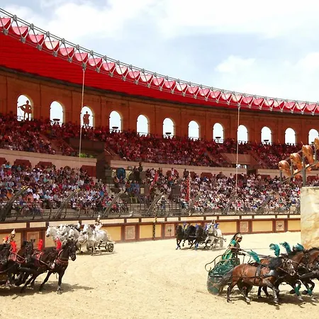 Capfun La Breteche Parque de Campismo 4*